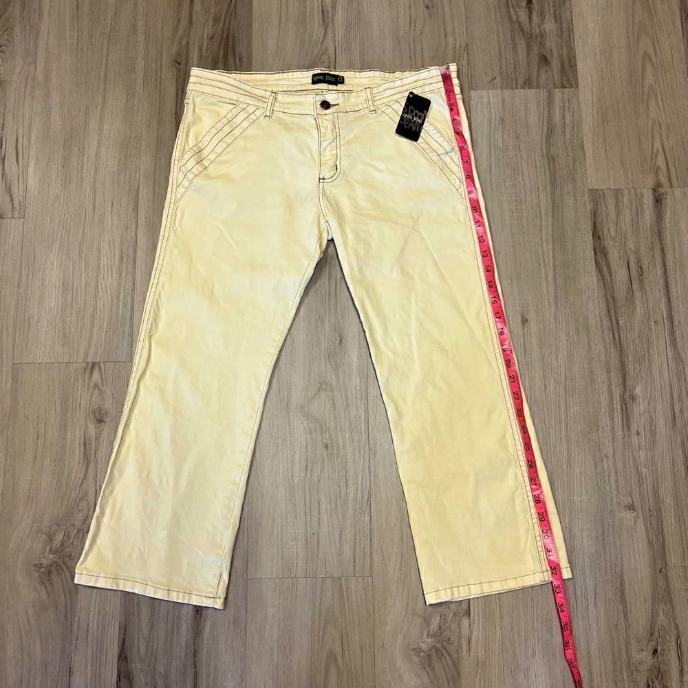 Vintage y2k Spoon capris in light yellow sz 13 low rise. - Picture 5 of 14